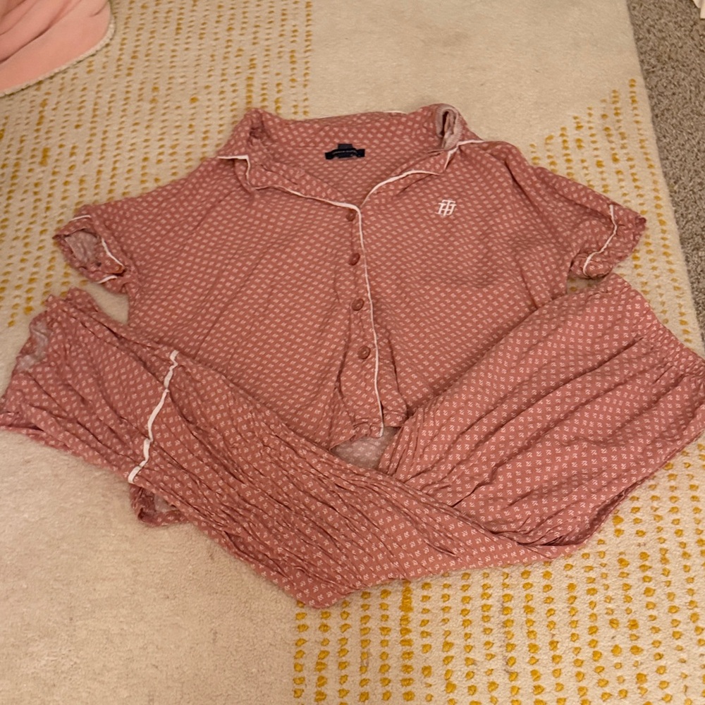 Tommy Hilfiger Dusty Pink Pajama Set